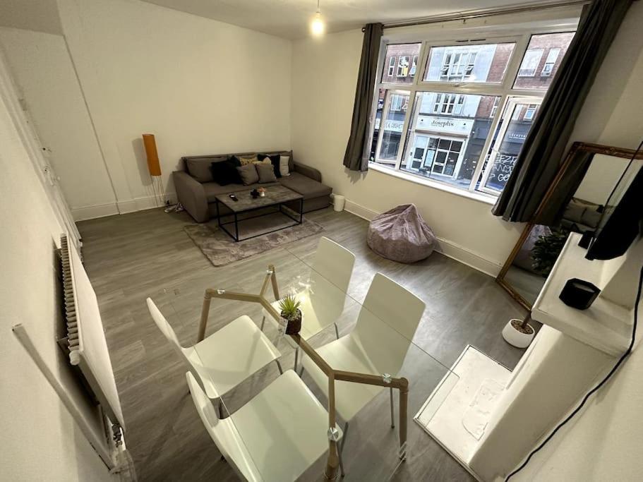 לונדון Spectacular 2 Bedroom On Tower Bridge מראה חיצוני תמונה